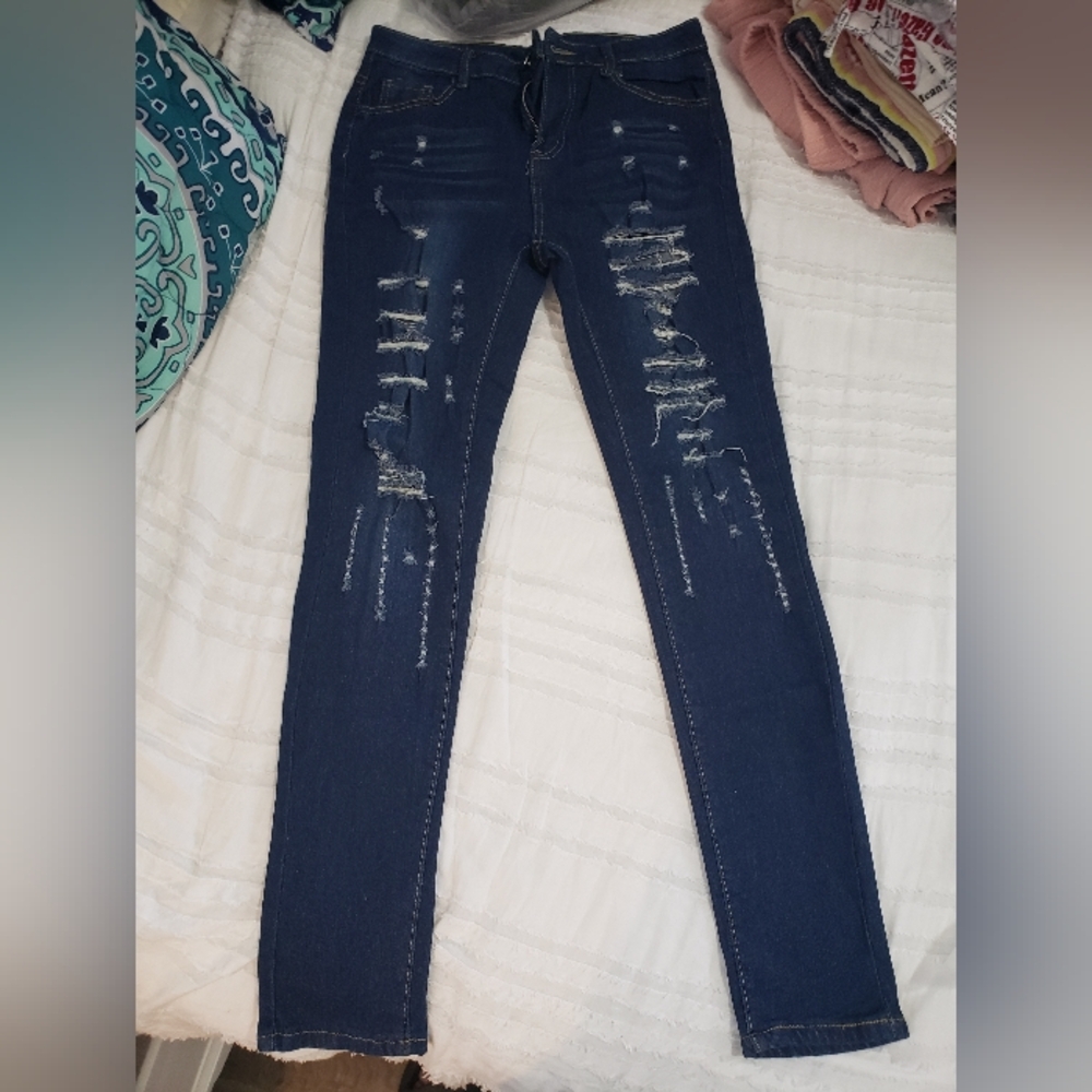 Dark Blue Distressed Skinny Women’s Jeans
